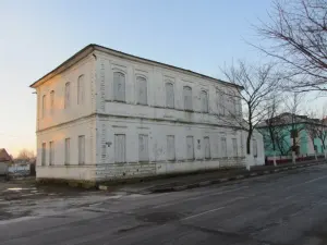 Будынак былой ваеннай установы