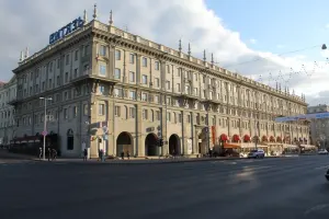 Дом па праспекце Незалежнасці, 22