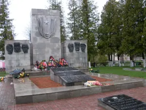 Вайсковыя могілкі ў Шуміліне