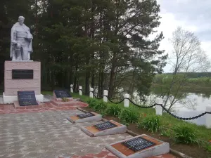 Братская могила (Узречье)