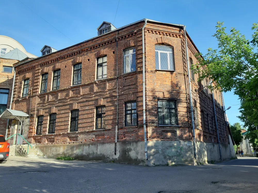 Дом па Камісарыяцкім завулку, 10
