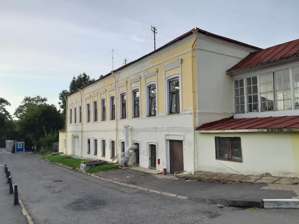 Дом па Камуністычным завулку, 3