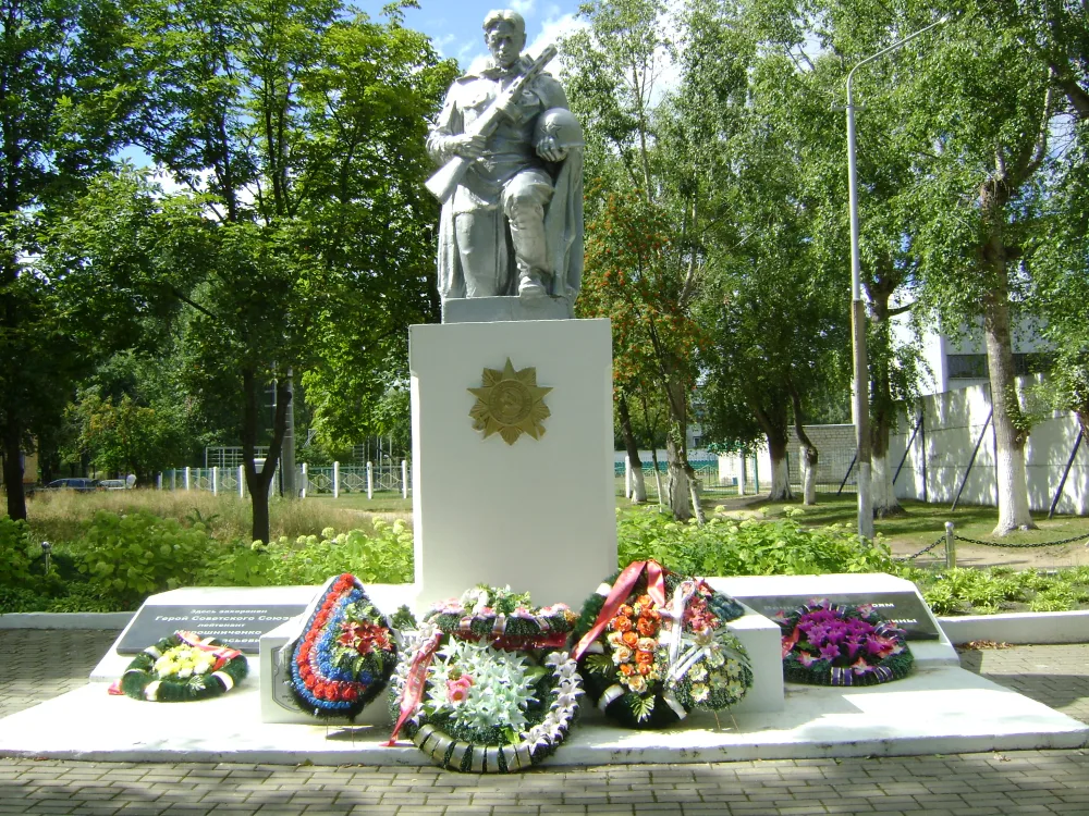 Брацкая магіла (Светлагорск)