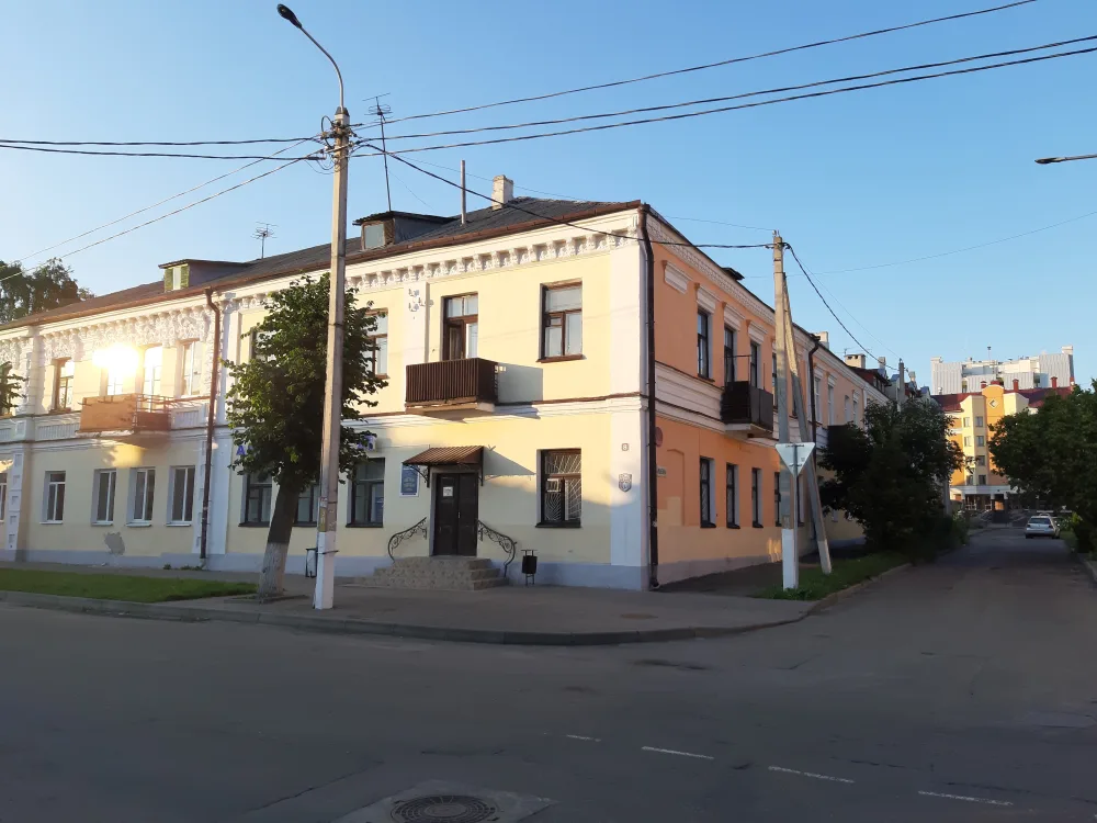 Дом па Савецкай вуліцы, 8