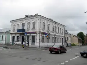 Дом па вуліцы Іркуцка-Пінскай дывізіі, 8