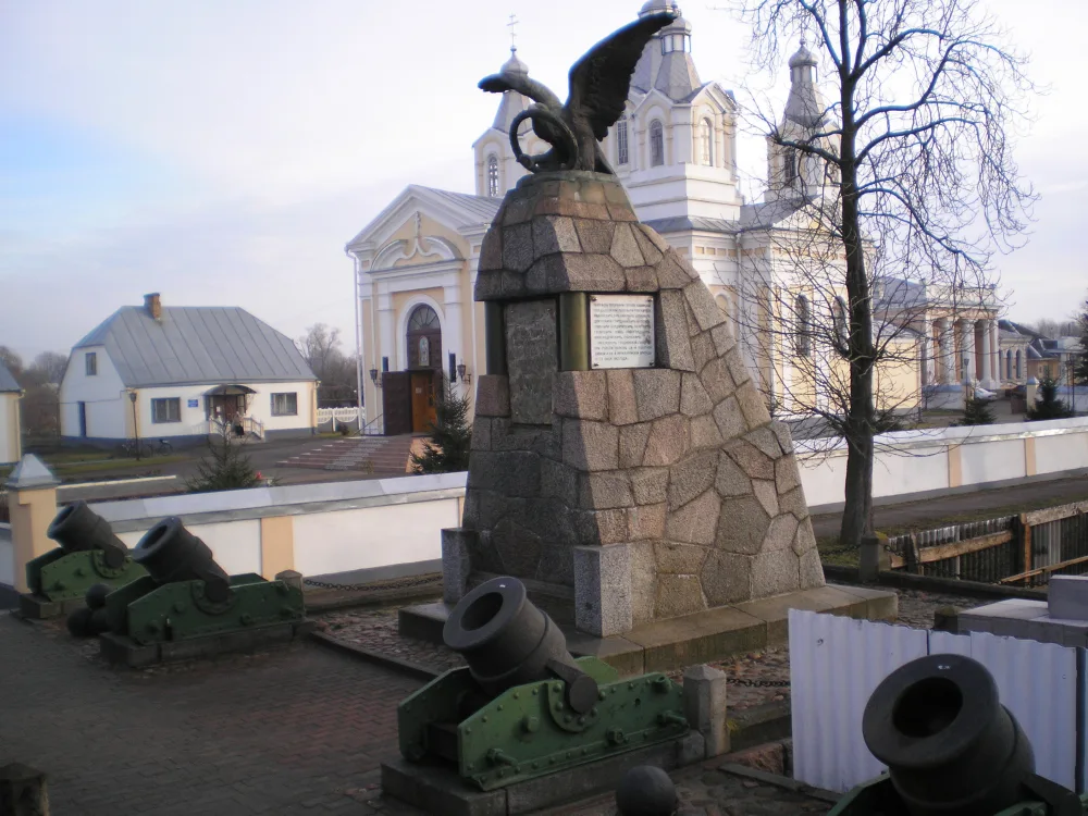 Помнік у гонар перамогі 1812 года