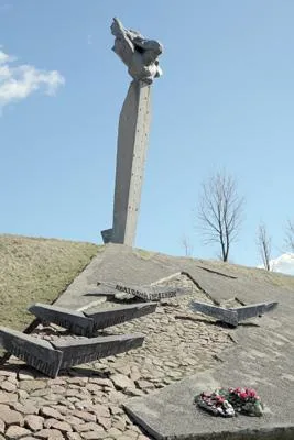 Помнік экіпажу М. Ф. Гастэлы