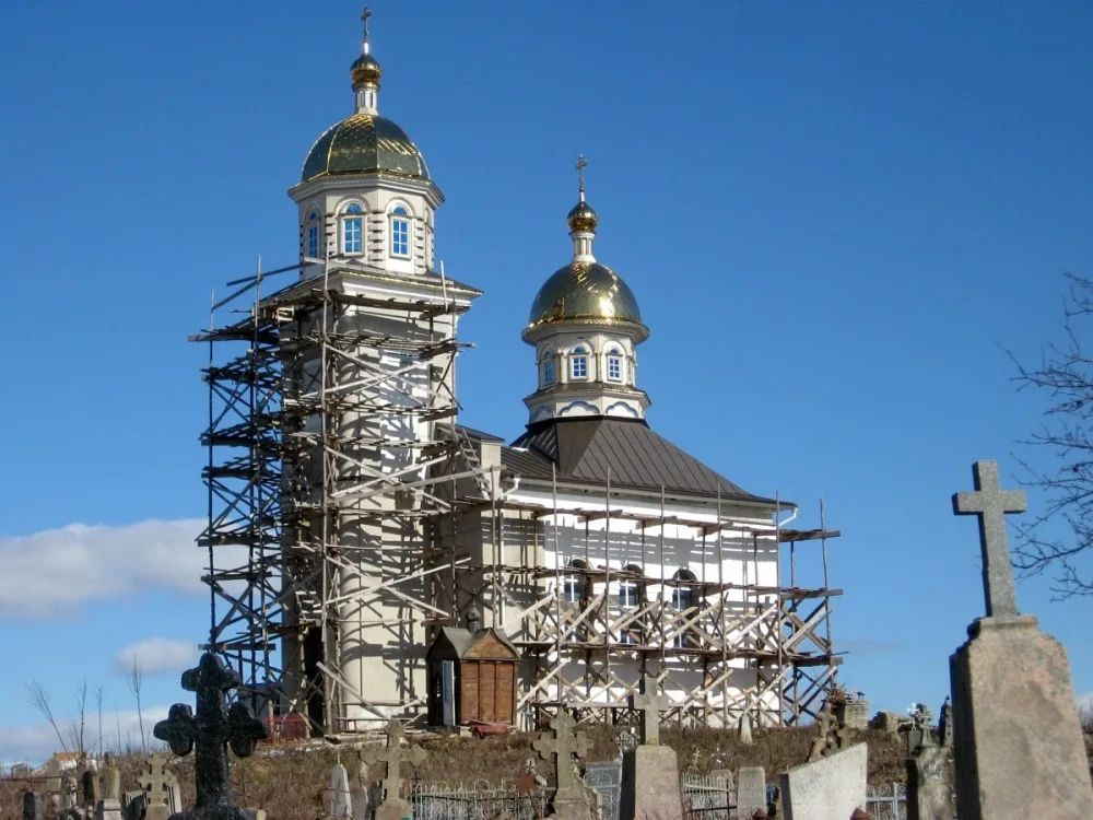 Свята-Увазнясенская капліца, Валожын