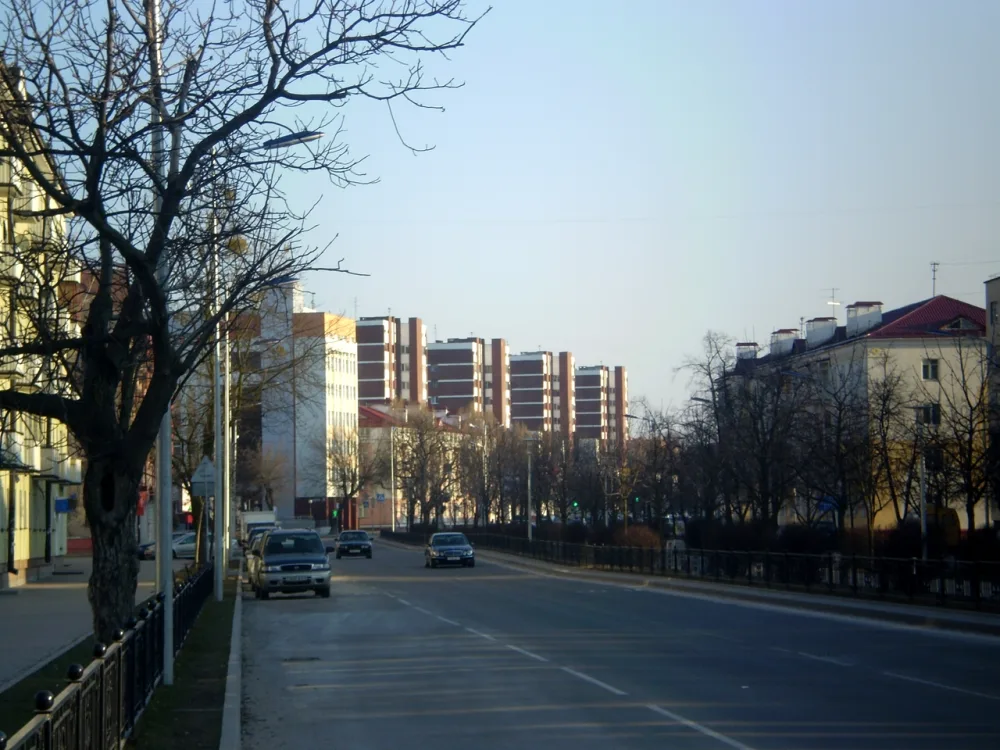 Ансамбль жылых дамоў па бульвары Касманатаў, Брэст