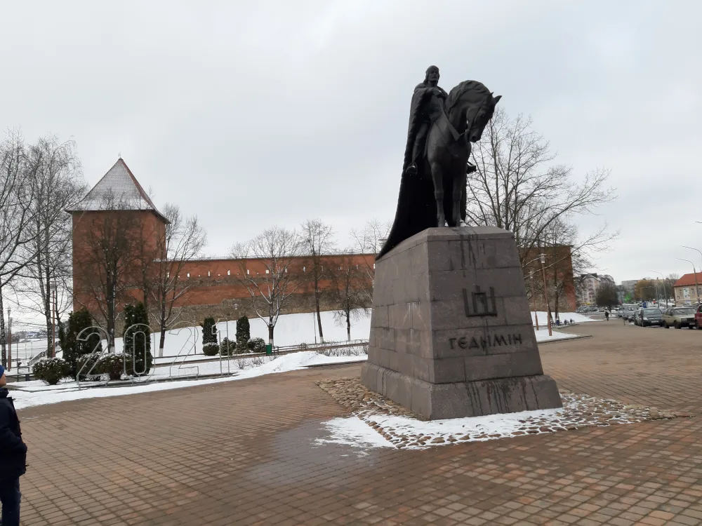 Помнік Гедзіміну
