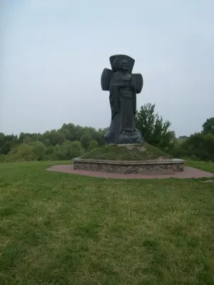 Помнік Кірылу Тураўскаму