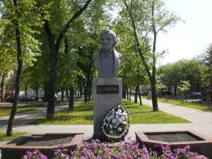 Помнік Мікалаю Гогалю