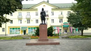 Памятник Людмиле Ивановне Чаловской