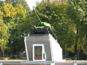 Помнік савецкім танкістам