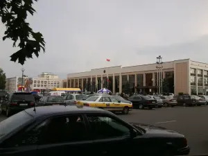 Плошча Будаўнікоў