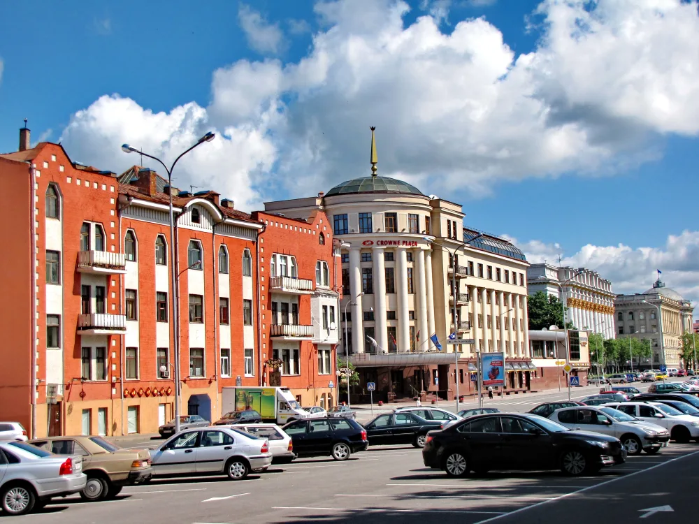 Crowne Plaza (Минск)