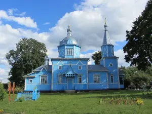 Церковь Троицы Живоначальной (Белоуша)