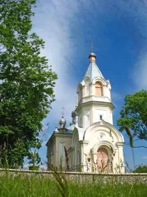 Церковь Святых Петра и Павла (Вензовец)
