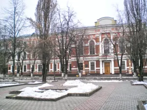 Здание бывшей Александровской гимназии (Гомель)