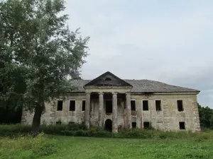 Сядзібна-паркавы ансамбль, Дзедзіна