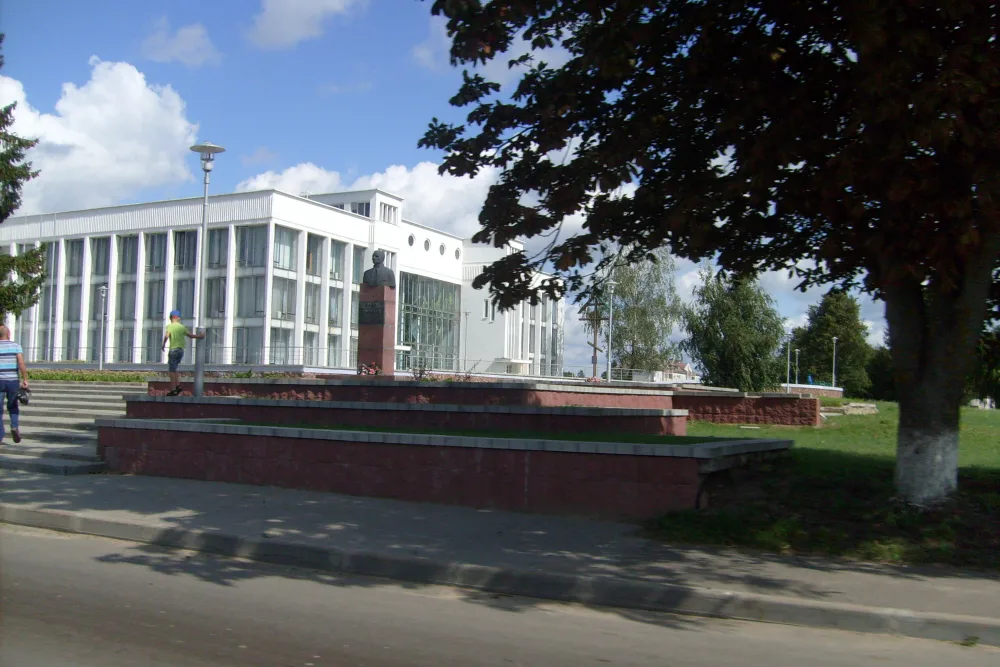 Помнік Кірылу Пракопавічу Арлоўскаму