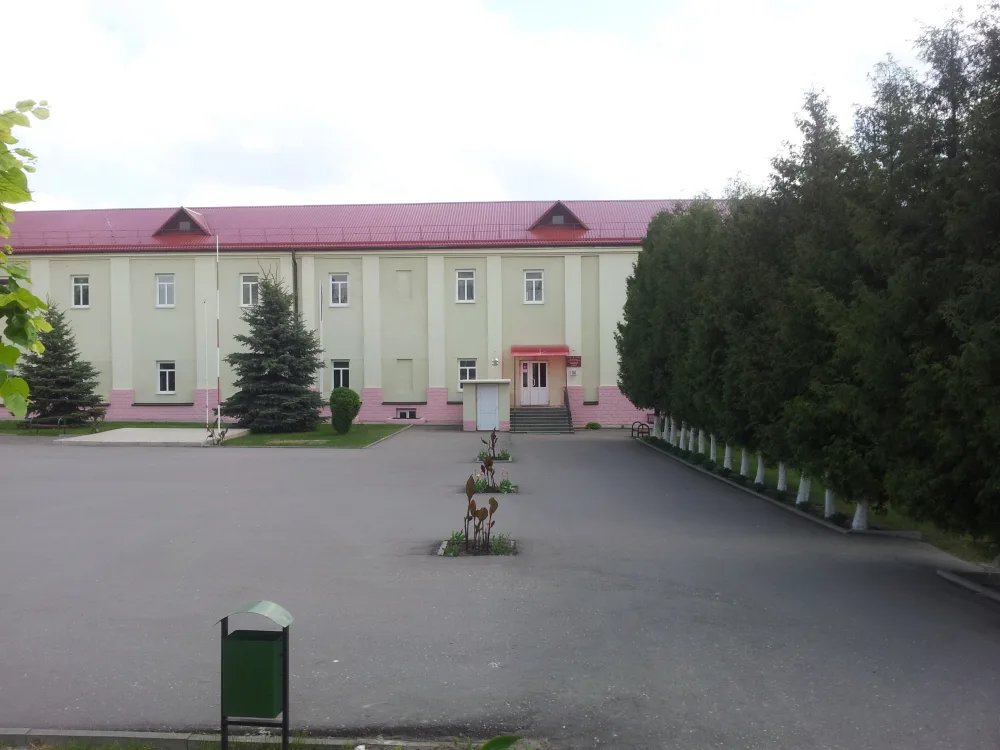 Касцёл Узвіжання Святога Крыжа і кляштар бенедыкцінак