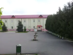 Касцёл Узвіжання Святога Крыжа і кляштар бенедыкцінак