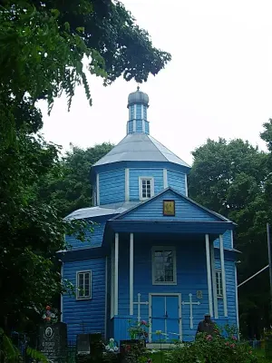 Церковь Святых Петра и Павла (Голынка)