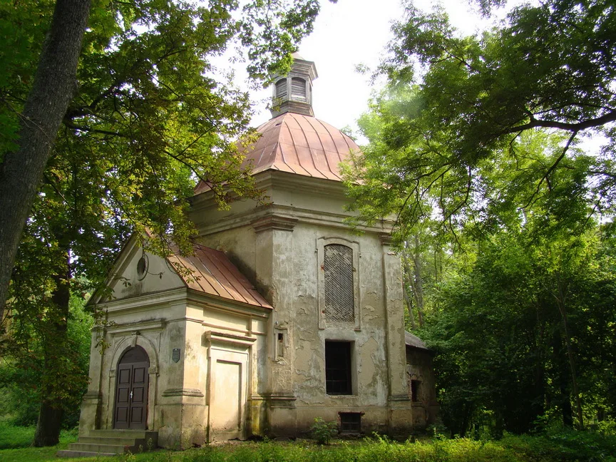 Капліца, Дубае