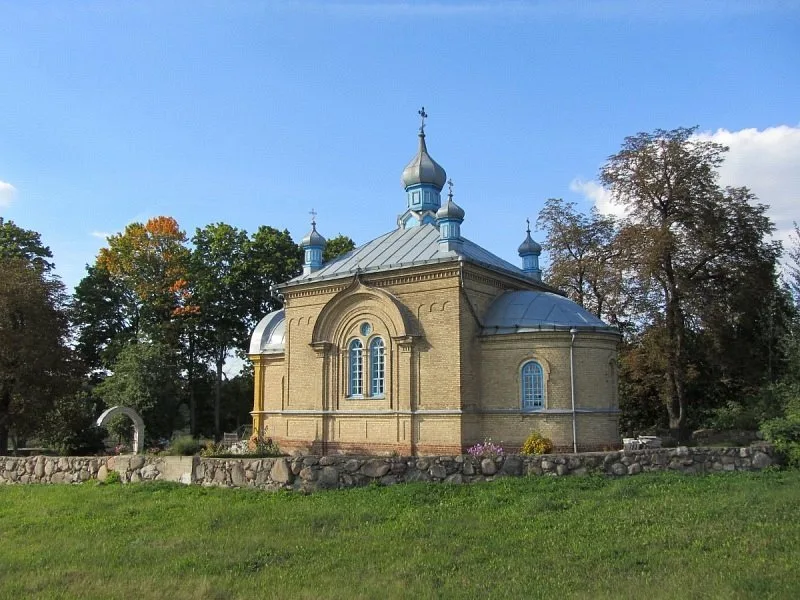 Свята-Успенская царква, Гарбачы