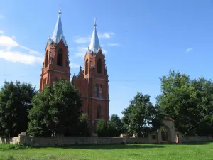Костёл Святых Петра и Павла (Старые Василишки)