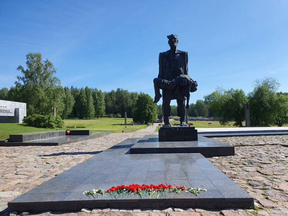 Мемориальный комплекс Хатынь