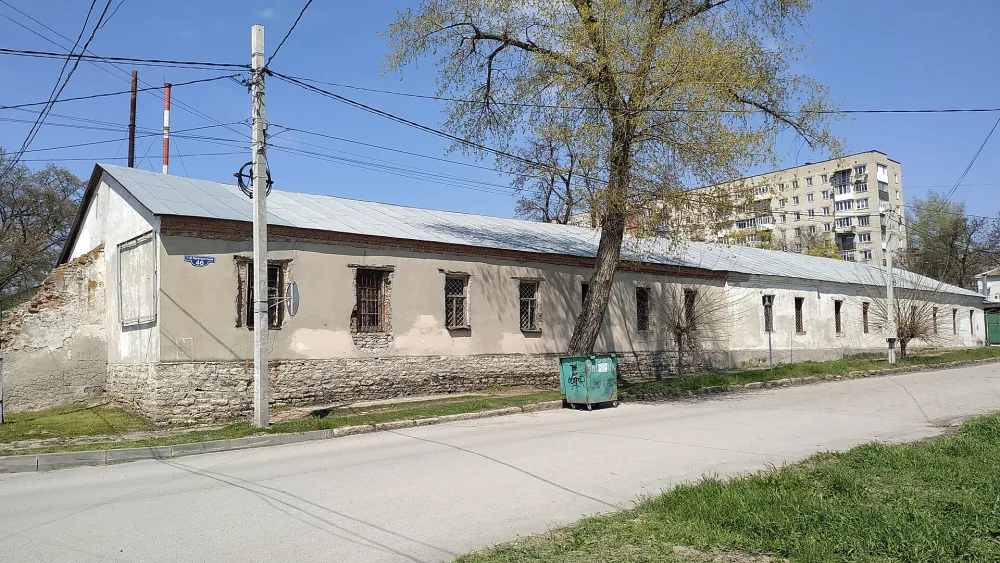Петровские казармы