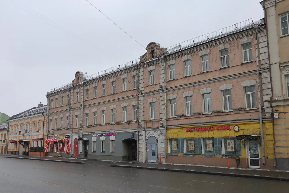 Люсиновская улица 11