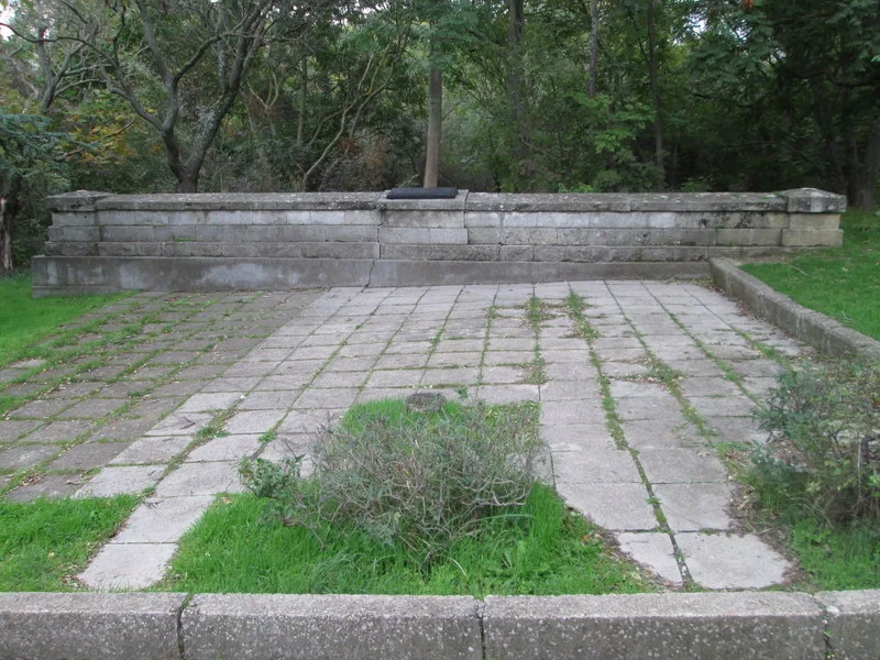 Nikiforov 84th Battery memorial