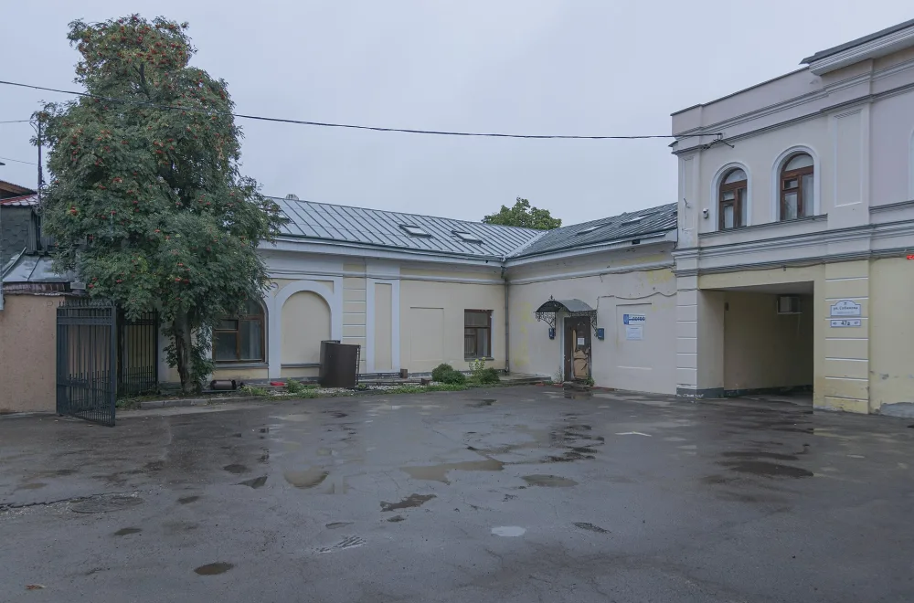 Хозяйственный флигель