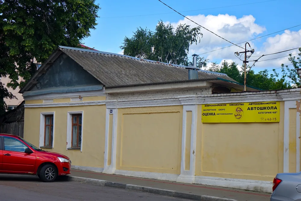 Флигель (Елец)