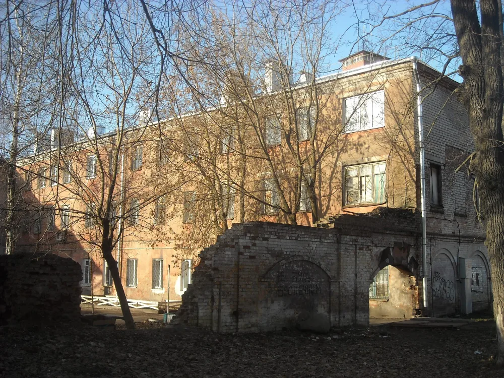 Флигель западный (Рыбинск)