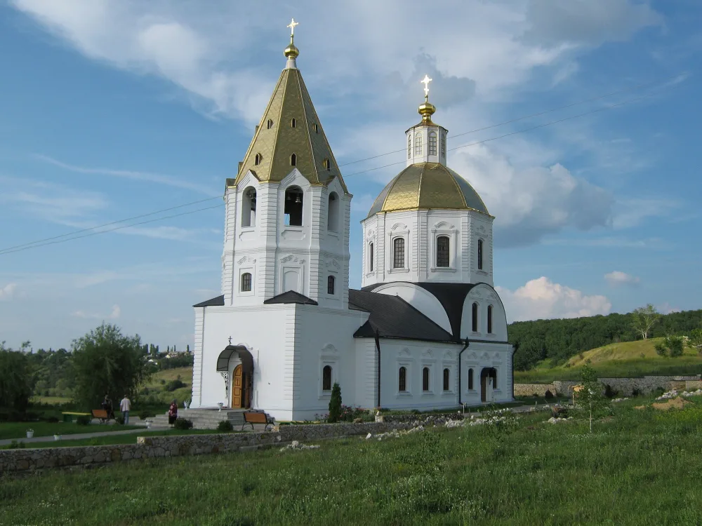 Свято-Богоявленский Храм (Терновое)