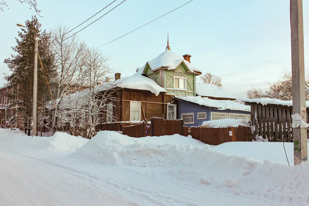 Дом Бритвина (Белозерск)