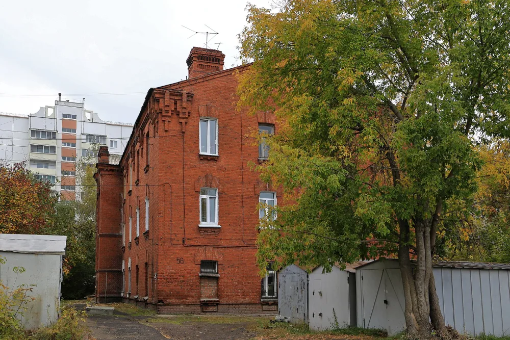 Жилой дом офицеров 1 (Омск)