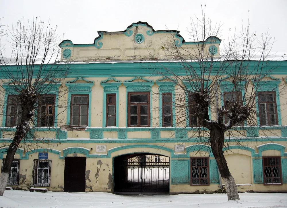 Дом жилой В.Я. Мокеева. Дом жилой и свечной завод Вагина-Ушковой (Шадринск)