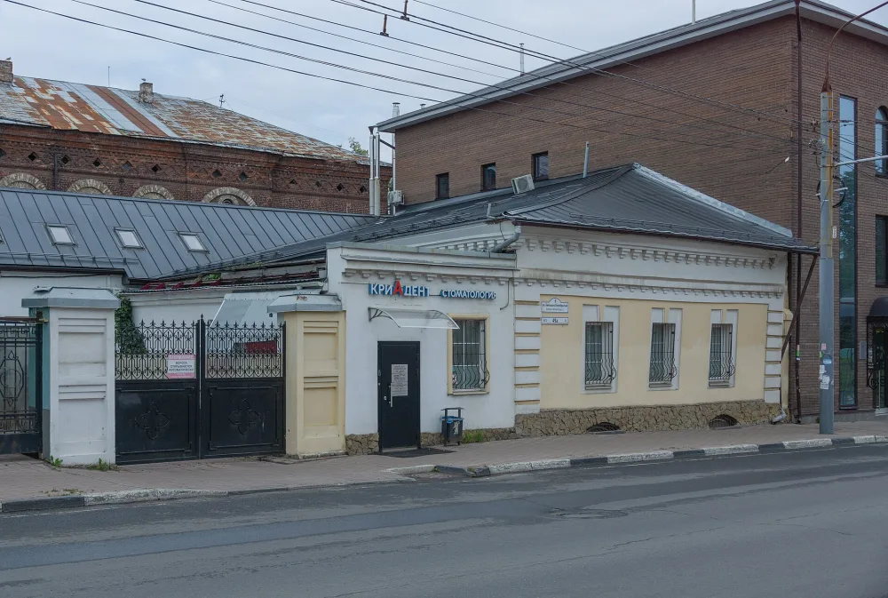 Флигель с погребом (Ярославль)