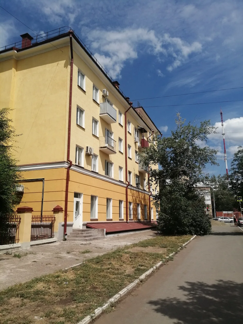 Памятник сталинского классицизма (Оренбург)
