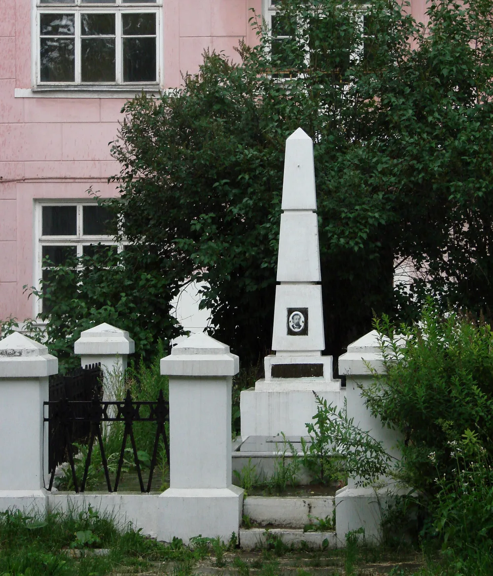 Могила Н.Г. Славянова (1854-1897), электротехника