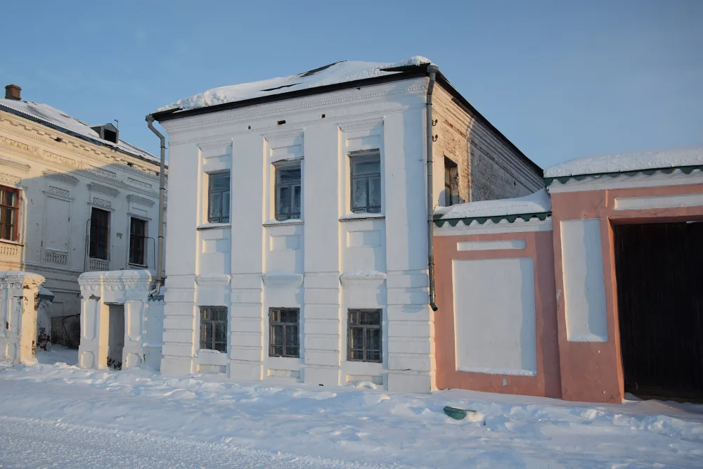 Флигель южный с хозпостройкой (Великий Устюг)