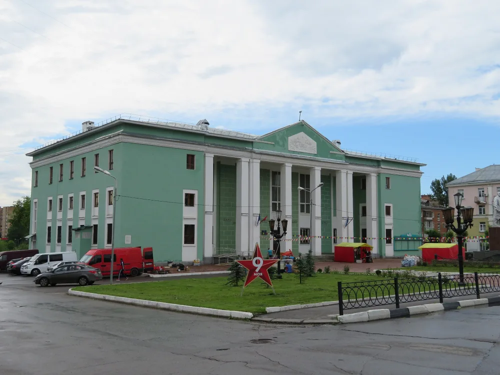 Дом культуры Машиностроитель (Климовск)