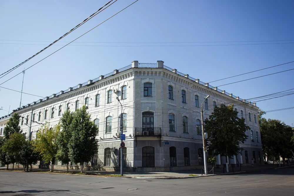 Американская гостиница М. Г. Хусаинова (Оренбург)