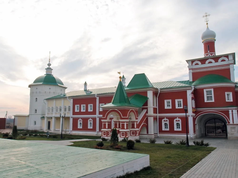 Дом игумена (Луговой)