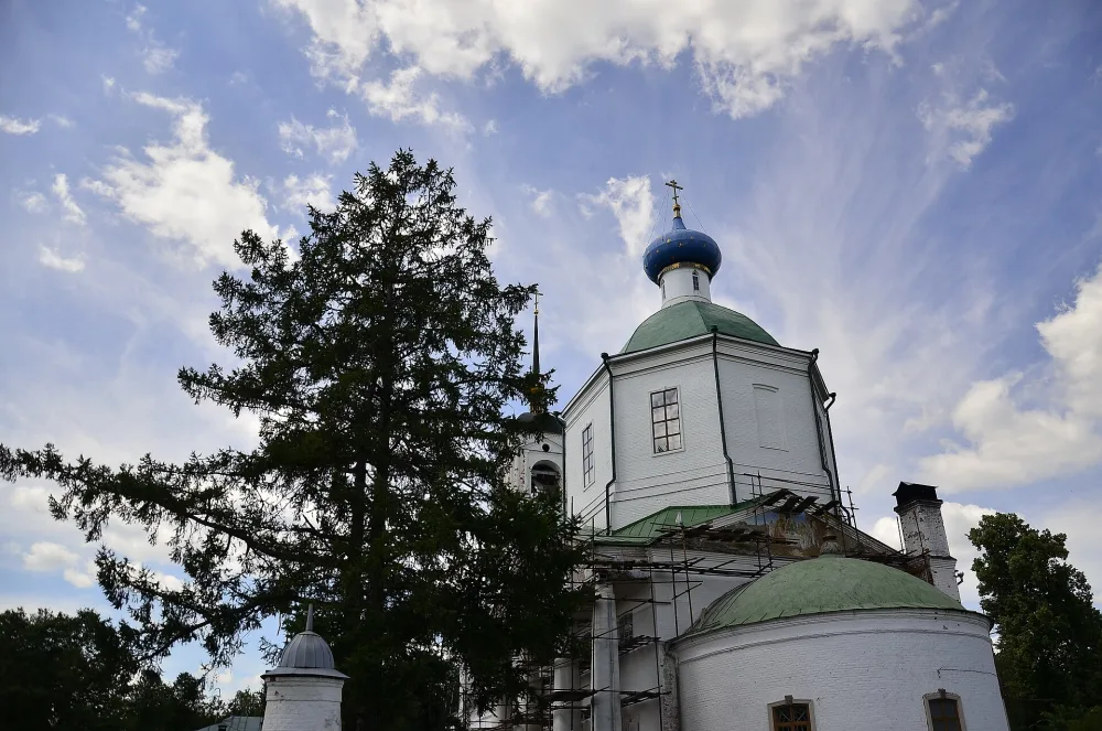 Церковь (Арбузово)